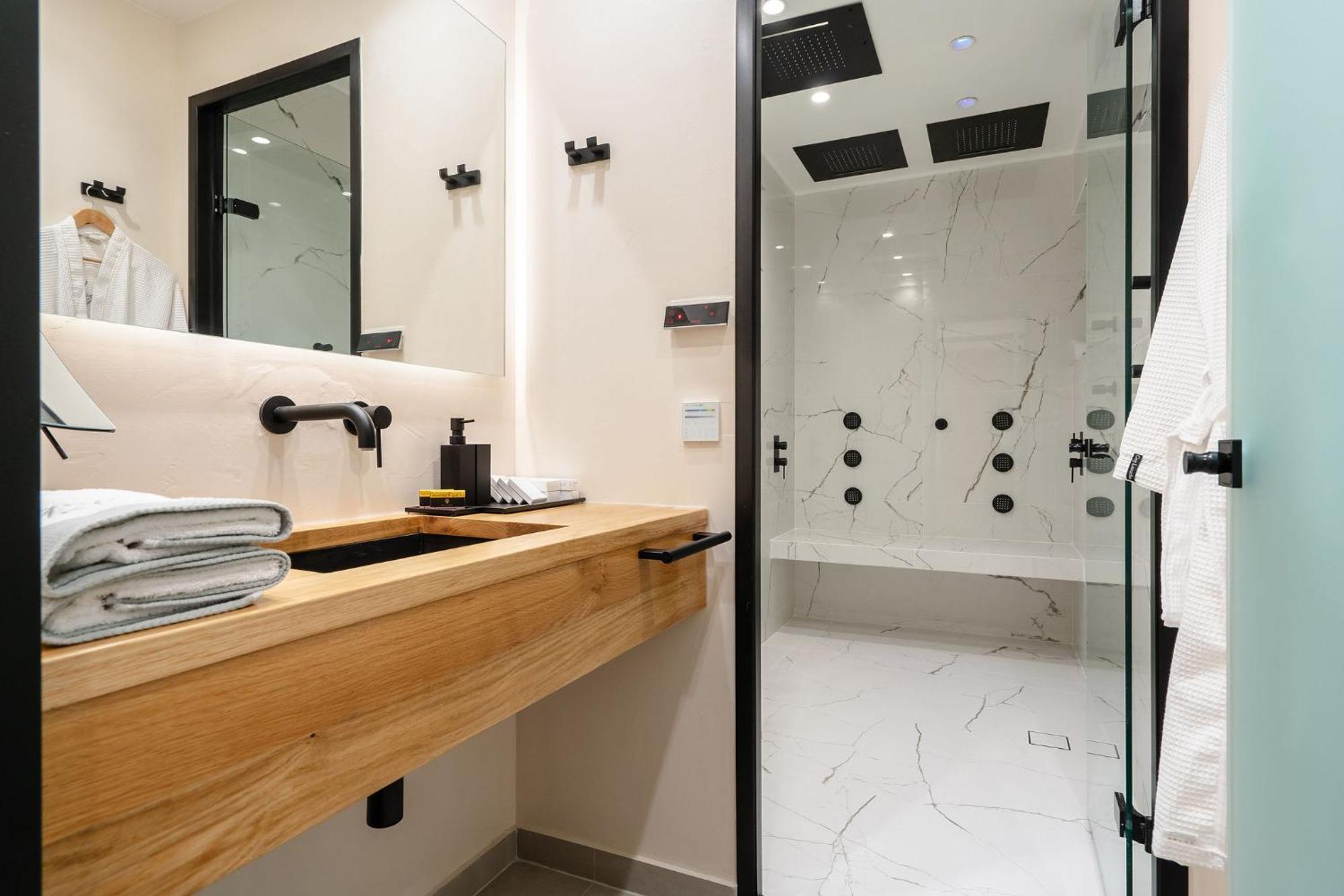 Naxos City Legato Spa Suites מראה חיצוני תמונה